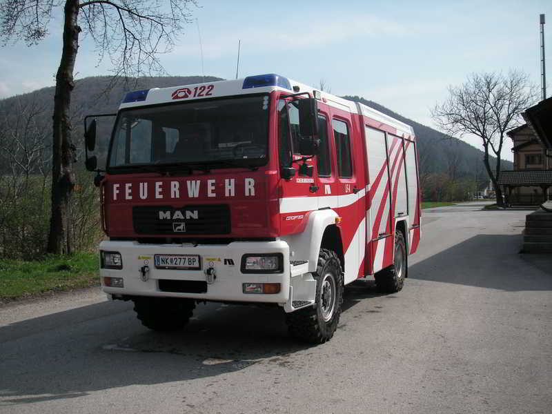 Pellettank brennt in Außerschildgraben